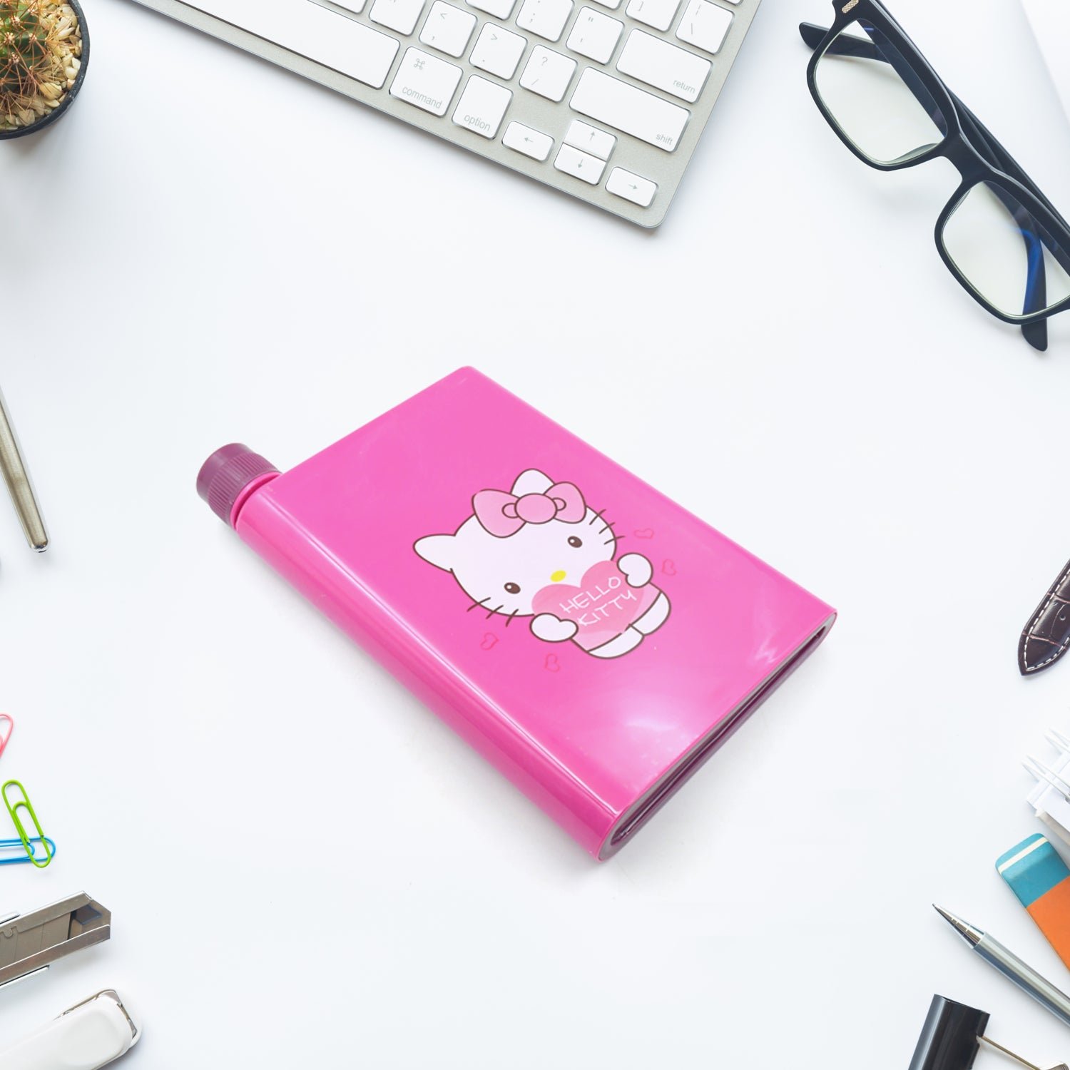 0147-kitchen-storage-a5-size-flat-portable-notebook-shape-water-bottle-with-a-cartoon-character-design-hello-kitty-for-school-outdoors-and-sports-return-gift-birthday-gift-1-pc-420ml